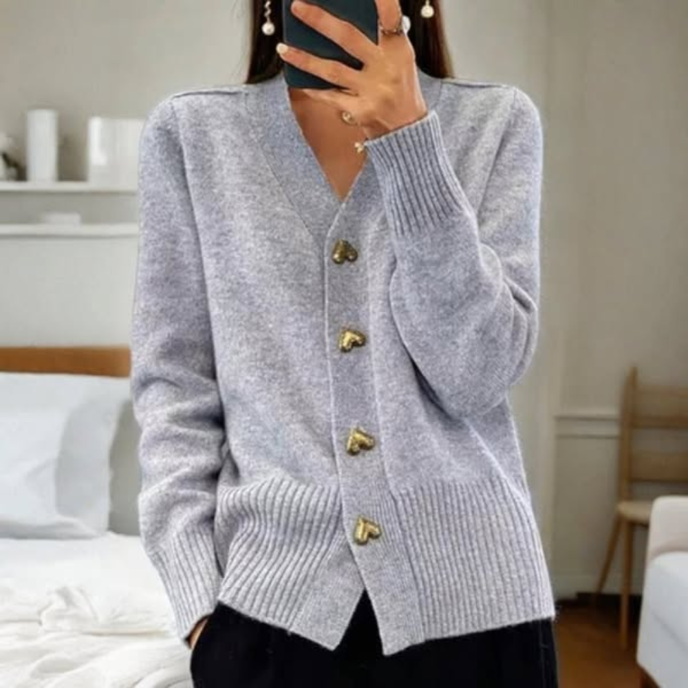 Bella™ | Elegante cardigan met hartvormige knoopjes