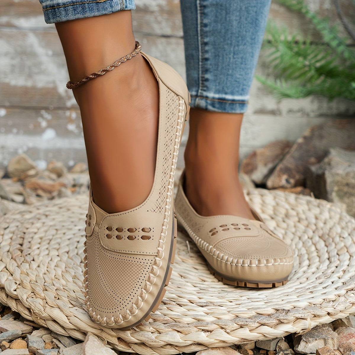 Beige / 43