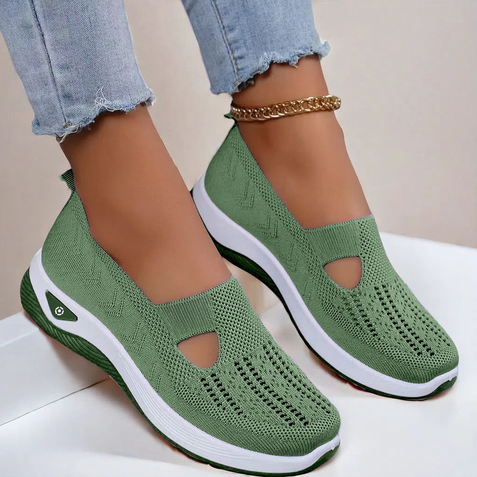 Vert militaire / 43